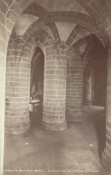 Mont Saint-Michel Abbey, The Marvel. Crypt (Interior) 