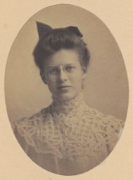 Edith Clifford Williams at age 16