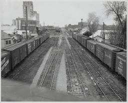 GN Yard from Central Avenue Bridge