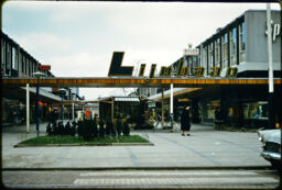 Lijnbaan pedestrian shopping area (Rotterdam, NL)