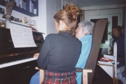 Photograph of Lindsay Cooper and Sally Potter at the piano