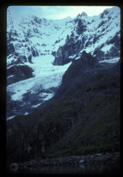 himnadiko drisya (हिम नदीको दृश्य / Glacier)