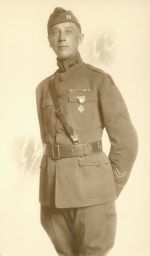 Walter Edwin Drumheller (1879-1958), D.D.S. 1902, in military uniform, portrait photograph