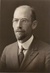 Howard W. Riley, Chairman of Agriculture Engineering 1907-1944