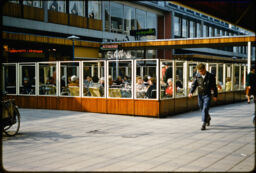 Sidewalk seating area on a pedestrian street (Rotterdam, NL)