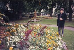 Photograph of Lindsay Cooper in a garden