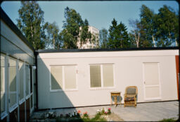 Attached, single-story residence (Bandhagen, Stockholm, SE)