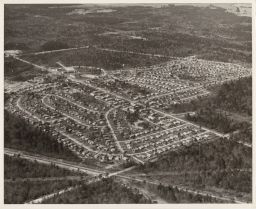 Aerial view of Maplewood, 1468-28.