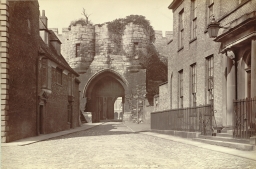 Lincoln Castle, East Gate 
