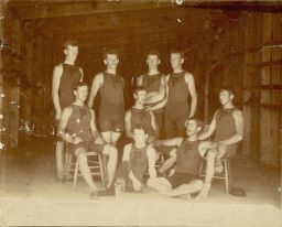 Crew (men's), 1893 eight-oars, group photograph