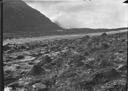 Debris cones on Valdez Glacier