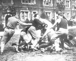 Bowl Fight, 1914