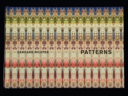 Patterns : divided, mirrored, repeated