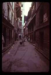 Kathmandu galli bhitra (काठमाडौँ गल्ली भित्र / Inner Street of Kathmandu)