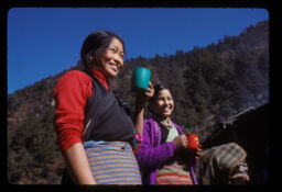 sherpa mahilaharu (शेर्पा महिलाहरु / Sherpa Women)
