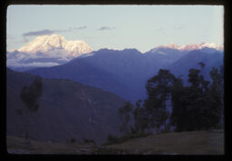Gaurishankar himalko drisya (गौरीशंकर हिमालको दृश्य / view of  Mount Gaurishankar)