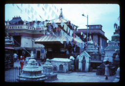 Swayambhu, Harati mandir ra bihar (स्वयम्भू ,हारती मन्दिर र बिहार / Swayambhu, Harati Temple and Monastry)