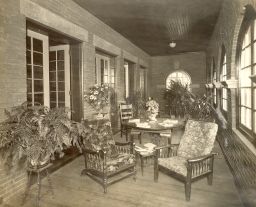 Phi Kappa Psi, Iota Chapter fraternity house (built 1904-1905, Francis Albert Gugert and Frank Augustus Rommel, architects), interior, loggia