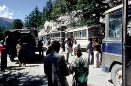 Pilgrim Buses From Bhaironghati to Gangotri