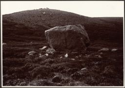 Hlíðarendi. Gunnar's mound 