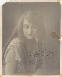 Photo of Frances White.